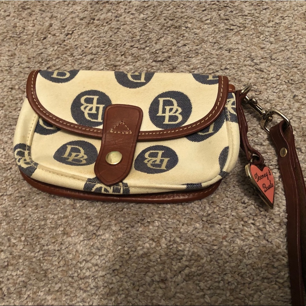 Dooney & Burke wristlet
